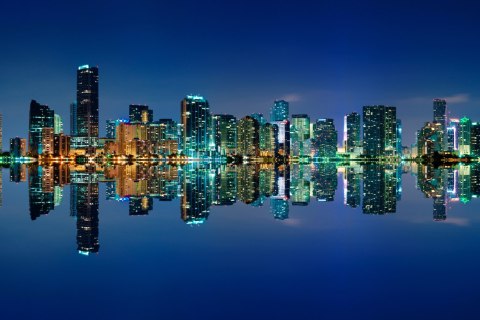 Obraz Wieloczęściowy Panorama Miami Nocą Horyzontalny Widok Obraz Wieloczęściowy Panorama Miami Nocą Horyzontalny Widok