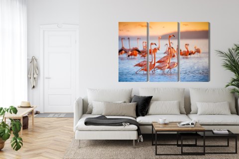 Obraz Wieloczęściowy Stado Flamingów Nad Wodą Obraz Wieloczęściowy Stado Flamingów Nad Wodą