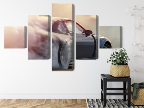 Obraz Wieloczęściowy Samochód Sportowy W Chmurze Dymu