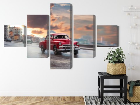 Obraz Wieloczęściowy Zabytkowy Samochód Na Drodze Obraz Wieloczęściowy Zabytkowy Samochód Na Drodze