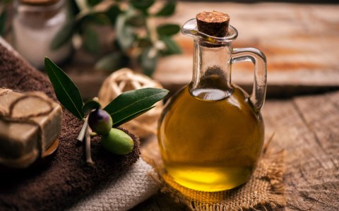 Obraz Wieloczęściowy Butelka Oliwy Z Oliwek