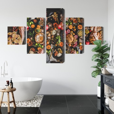 Obraz Wieloczęściowy Stół Był Obficie Nakryty