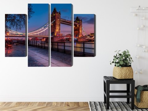 Obraz Wieloczęściowy Tower Bridge W Londynie O Zachodzie Słońca Obraz Wieloczęściowy Tower Bridge W Londynie O Zachodzie Słońca