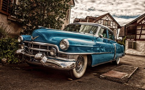Obraz Wieloczęściowy Niebieski Cadillac Eldorado Z 1953 Roku Obraz Wieloczęściowy Niebieski Cadillac Eldorado Z 1953 Roku