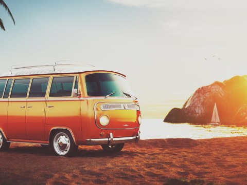Obraz Wieloczęściowy Retro Samochód Na Plaży Obraz Wieloczęściowy Retro Samochód Na Plaży