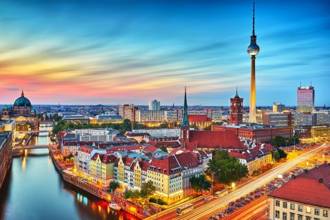 Obraz Wieloczęściowy Kolorowe Niebo I Panorama Berlina Obraz Wieloczęściowy Kolorowe Niebo I Panorama Berlina