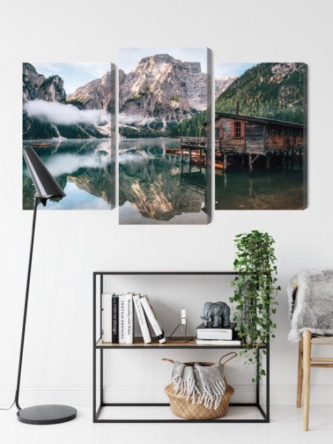 Obraz Wieloczęściowy Domek Nad Włoskim Jeziorem Braies 3D Obraz Wieloczęściowy Domek Nad Włoskim Jeziorem Braies 3D