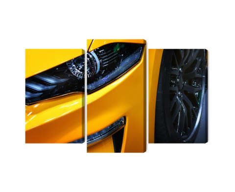 Obraz Wieloczęściowy Przód Żółtego Samochodu Sportowego Obraz Wieloczęściowy Przód Żółtego Samochodu Sportowego