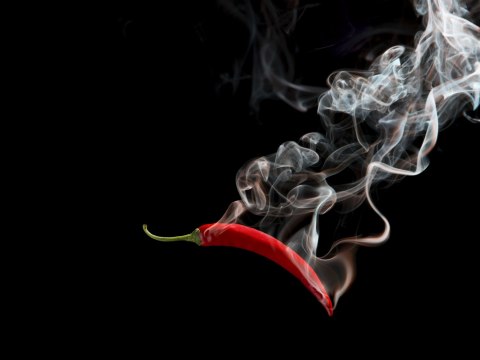 Obraz Wieloczęściowy Czerwone Chili Z Dymem Obraz Wieloczęściowy Czerwone Chili Z Dymem