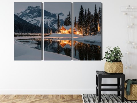 Obraz Wieloczęściowy Emerald Lake W Kanadzie Zimą Obraz Wieloczęściowy Emerald Lake W Kanadzie Zimą