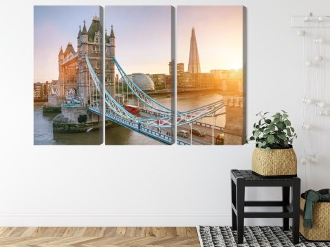 Obraz Wieloczęściowy Tower Bridge O Wschodzie Słońca Obraz Wieloczęściowy Tower Bridge O Wschodzie Słońca