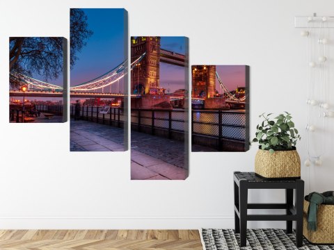 Obraz Wieloczęściowy Tower Bridge W Londynie O Zachodzie Słońca Obraz Wieloczęściowy Tower Bridge W Londynie O Zachodzie Słońca