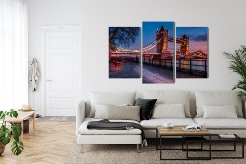 Obraz Wieloczęściowy Tower Bridge W Londynie O Zachodzie Słońca Obraz Wieloczęściowy Tower Bridge W Londynie O Zachodzie Słońca