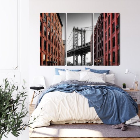 Obraz Wieloczęściowy Widok Na Most Manhattan Bridge Z Ulicy Washington Street Obraz Wieloczęściowy Widok Na Most Manhattan Bridge Z Ulicy Washington Street