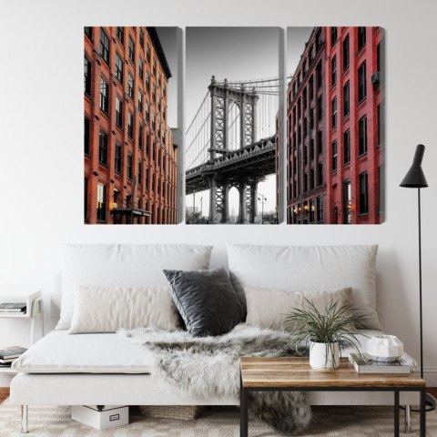 Obraz Wieloczęściowy Widok Na Most Manhattan Bridge Z Ulicy Washington Street Obraz Wieloczęściowy Widok Na Most Manhattan Bridge Z Ulicy Washington Street
