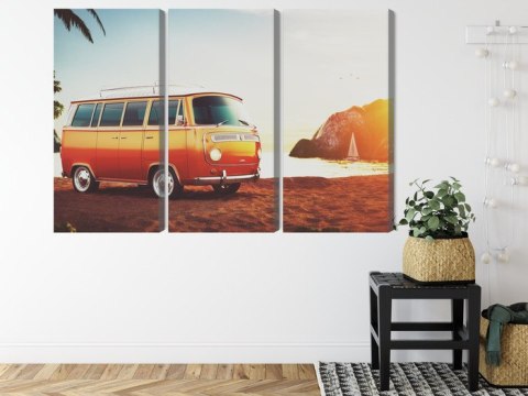 Obraz Wieloczęściowy Retro Samochód Na Plaży Obraz Wieloczęściowy Retro Samochód Na Plaży