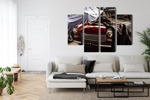Obraz Wieloczęściowy Włoski Retro Samochód Pokryty Ściereczką Obraz Wieloczęściowy Włoski Retro Samochód Pokryty Ściereczką