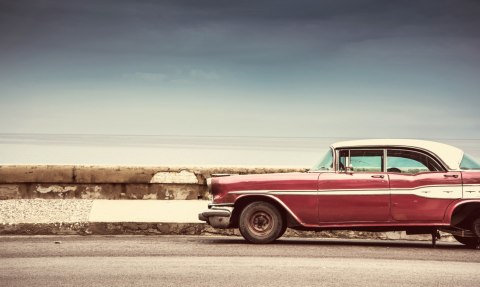 Obraz Wieloczęściowy Stary Amerykański Samochód Retro Obraz Wieloczęściowy Stary Amerykański Samochód Retro
