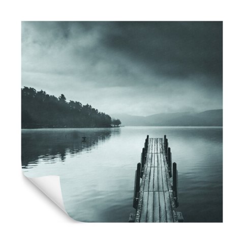 Fototapeta Kwadratowa Widok Na Jezioro Z Molo Pier Ii Autorstwa George'a Digalakisa Fototapeta Kwadratowa Widok Na Jezioro Z Molo Pier Ii Autorstwa George'a Digalakisa