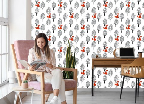 Tapeta Lisy Wśród Drzew