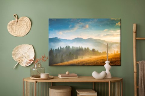 Obraz Na Płótnie Mglisty Krajobraz Górski