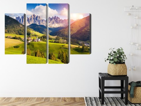Obraz Wieloczęściowy Słoneczny Dzień W Górach