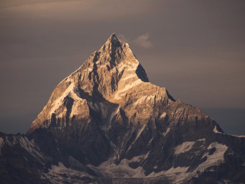 Obraz Wieloczęściowy Himalajski Szczyt W Nepalu