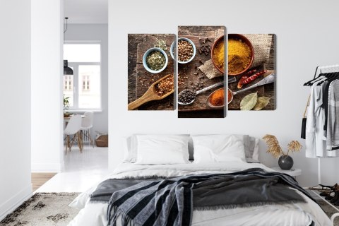 Obraz Wieloczęściowy Deska Z Różnymi Przyprawami