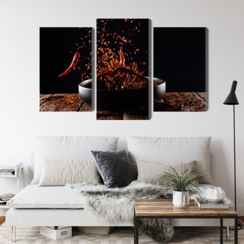 Obraz Wieloczęściowy Pieprz Cayenne W Locie