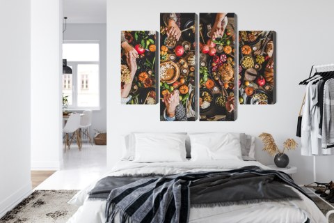 Obraz Wieloczęściowy Stół Był Obficie Nakryty