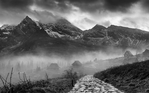 Obraz Wieloczęściowy Hala Gąsienicowa W Czerni I Bieli
