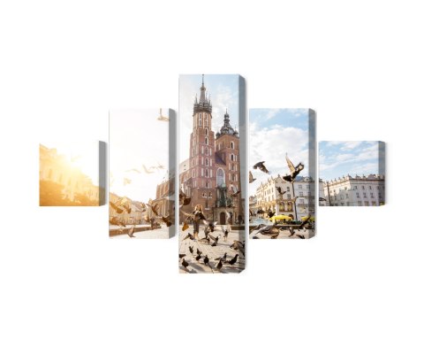 Obraz Wieloczęściowy Bazylika Mariacka O Wschodzie Słońca
