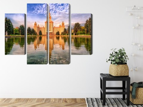 Obraz Wieloczęściowy Widok Na Budynek Moskiewskiego Uniwersytetu Państwowego