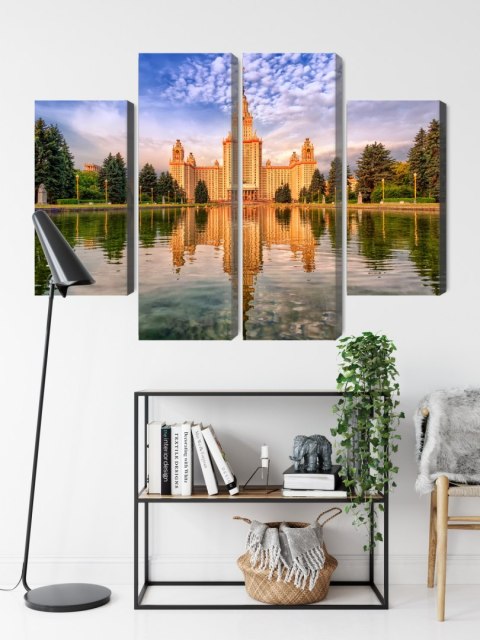 Obraz Wieloczęściowy Widok Na Budynek Moskiewskiego Uniwersytetu Państwowego