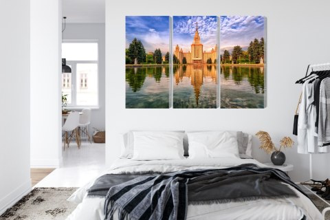 Obraz Wieloczęściowy Widok Na Budynek Moskiewskiego Uniwersytetu Państwowego