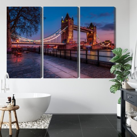 Obraz Wieloczęściowy Tower Bridge W Londynie O Zachodzie Słońca