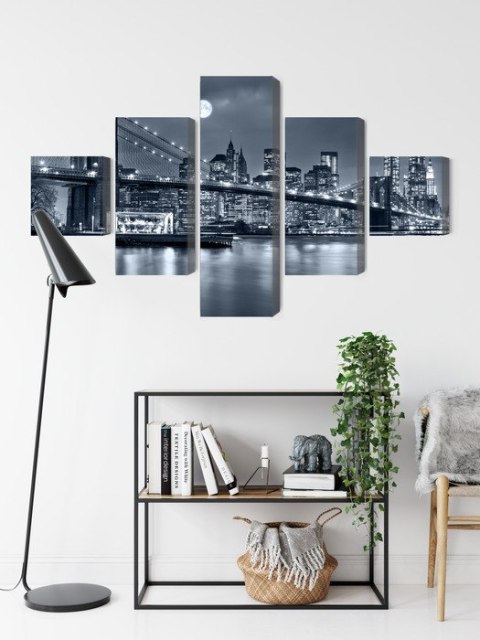 Obraz Wieloczęściowy Nocna Panorama Nowego Jorku Z Księżycem Na Niebie
