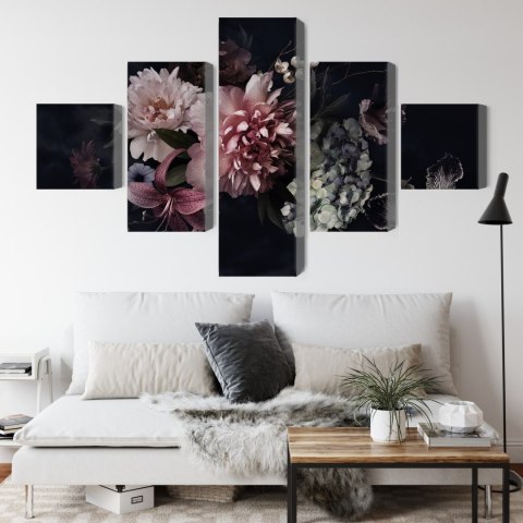 Obraz Wieloczęściowy Kwiaty W Stylu Vintage Na Ciemnym Tle