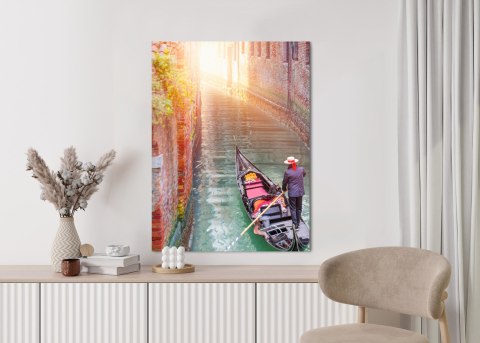 Plakat Gondolier Wenecki Na Zielonych Wodach Kanału