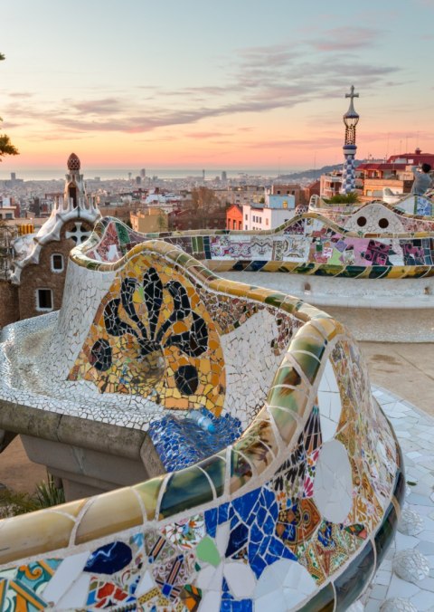 Plakat Wschód Słońca Widziany Z Park Guell W Barcelonie