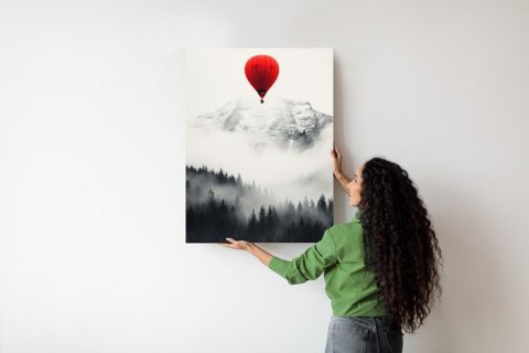 Plakat Czerwony Balon I Czarno Biały Krajobraz Górski We Mgle