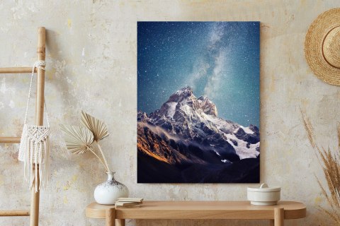 Plakat Gwieździste Nocne Niebo Nad Szczytem Górskim