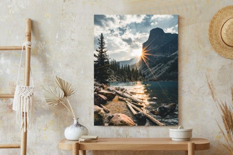 Plakat Wschód Słońca Nad Górskim Jeziorem Moraine