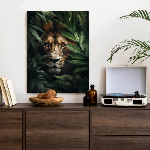 Plakat Lew Wśród Tropikalnych Liści Portret