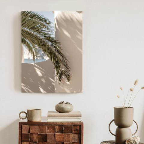 Plakat Liście Palmy Z Cieniem Na Beżowej Ścianie