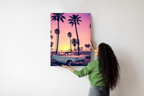 Plakat Samochód Retro Na Tle Wysokich Palm