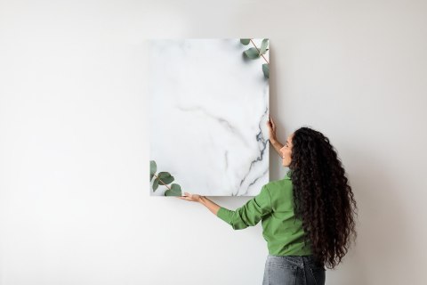 Plakat Zielony Liść Eukaliptusa Na Marmurze