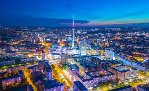 Fototapeta Berlin Z Lotu Ptaka Nocą